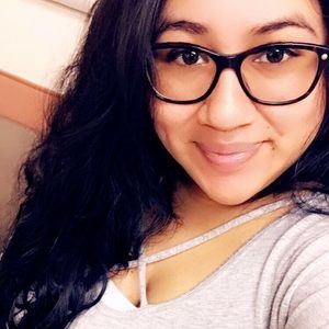 Meet your Posher, Mireya